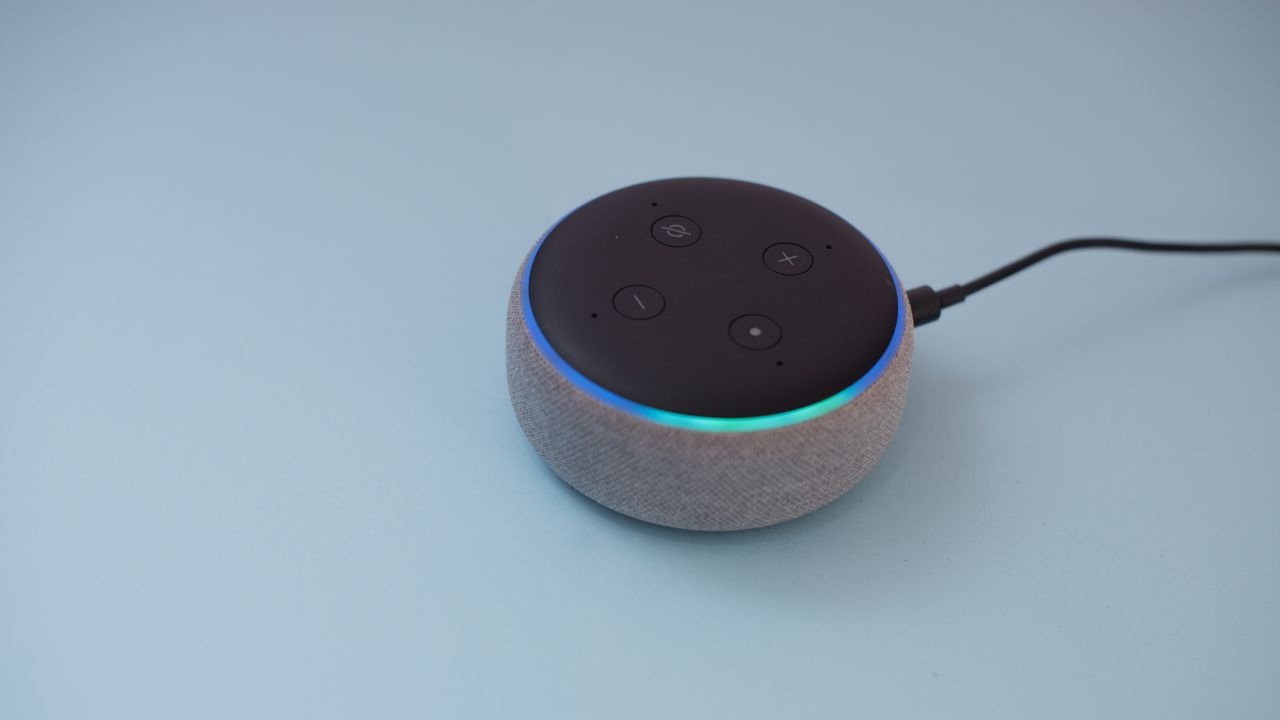 Google cuando es el cumpleaños de alexa